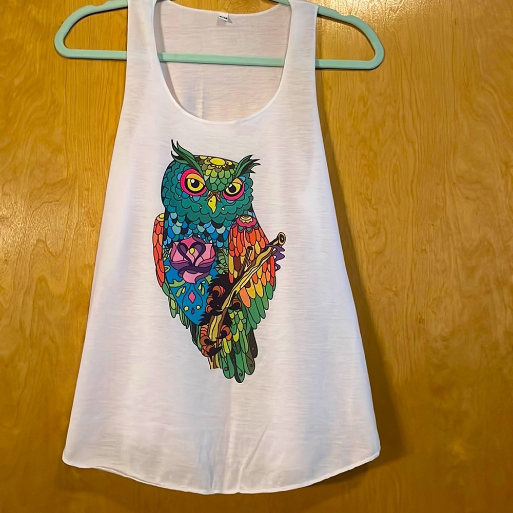 White owl print tank top